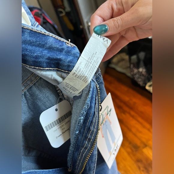 NEW With Tags YMI Dream Authentic Denim 90’s Wide Leg High Waisted Jeans 1 of 2 - Picture 9 of 15